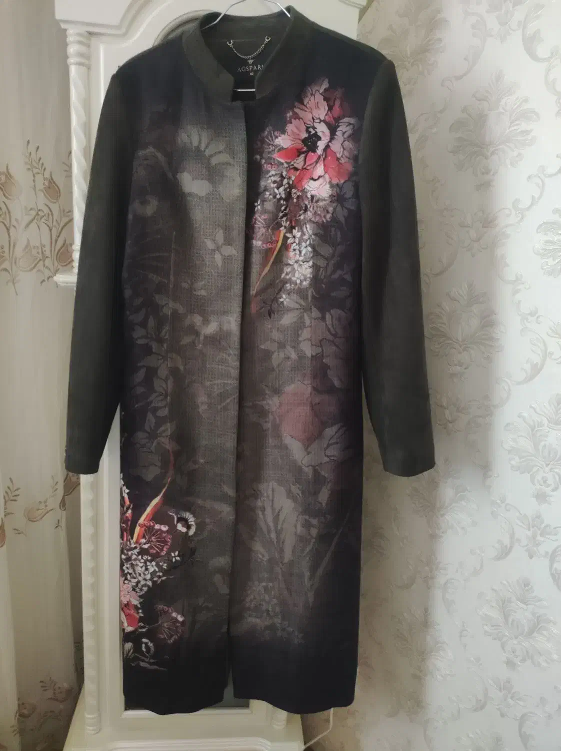 بارانی مخمل ترک نو فقط یک بار پوشیده شده|لباس|اردبیل, |دیوار