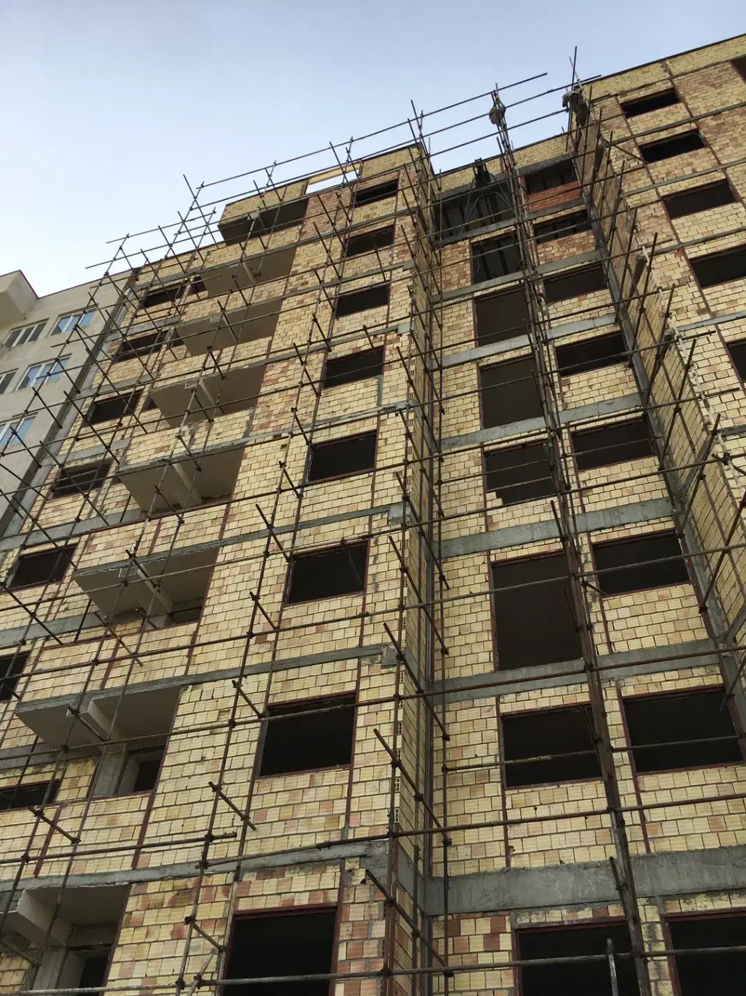 خدمات نصب داربست فلزی و کفراژ|خدمات پیشه و مهارت|ارومیه, |دیوار