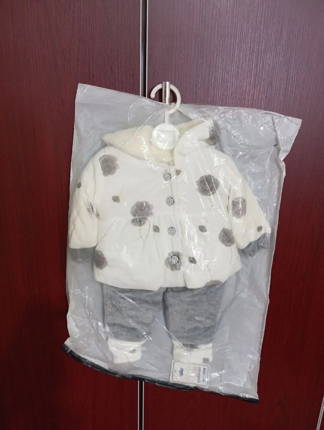 کاپشن وشلوار بچه گانه نو|کفش و لباس بچه|دورود, |دیوار