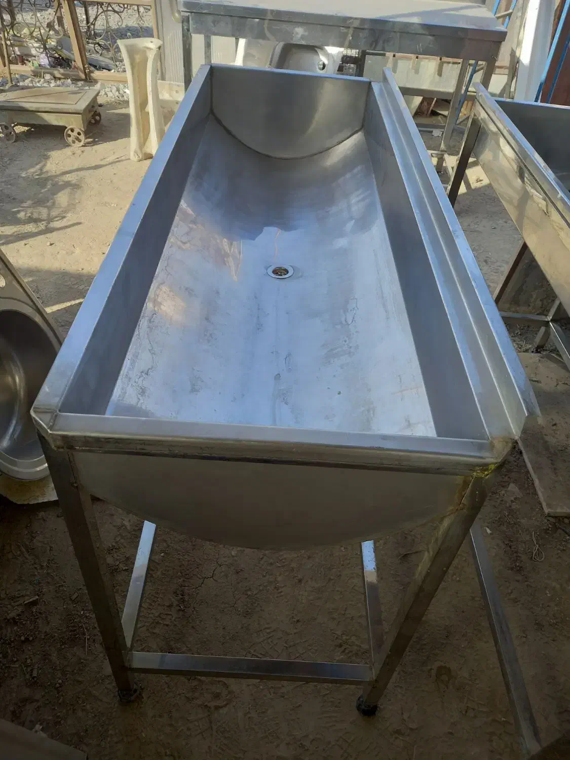 سینک صنعتی ۲ عدد تک لگن بزرگ و۳ لگن آلمانی تمیز|کافی‌شاپ و رستوران|مشهد, نیزه|دیوار