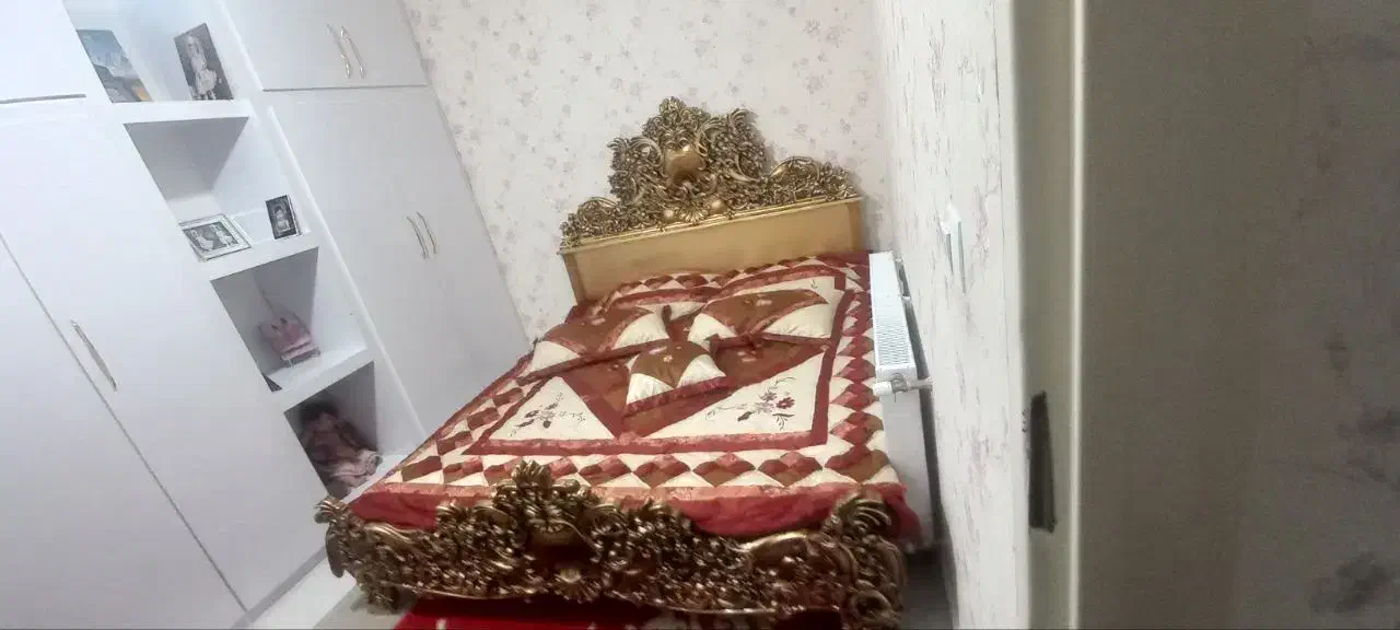 تحت خواب سلطنتی بادوام شیک و تمیز باکلاس|تخت و سرویس خواب|تبریز, |دیوار