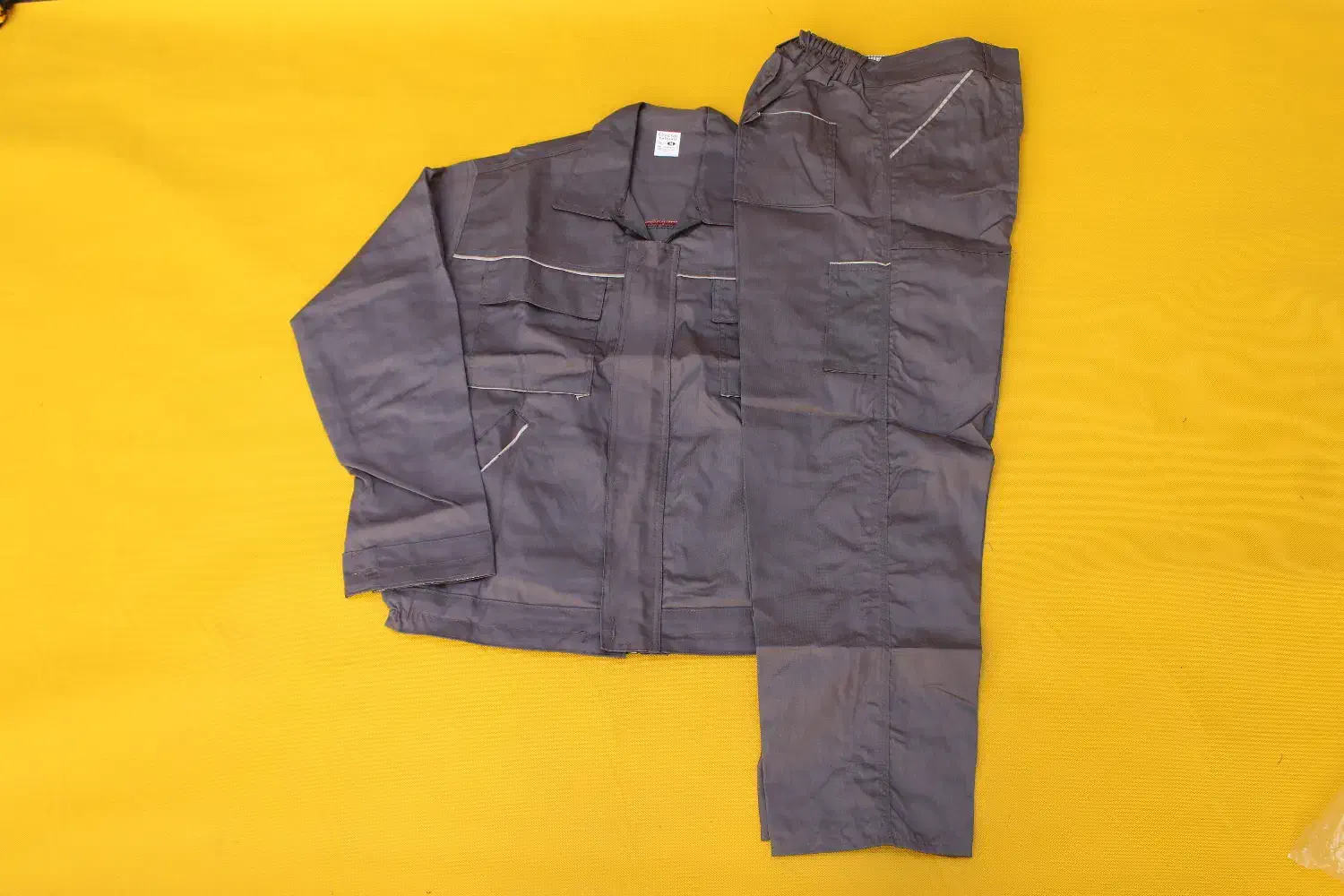 لباس کارگری اورجینال مهندسی حرفه ای به قیمت تولیدی|لباس|تهران, شیخ هادی|دیوار