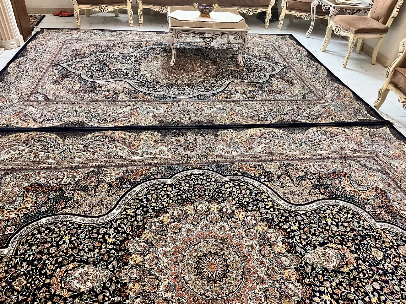 فرش ماشینی یک جفت همرا با یه شش متر ست|فرش|تهران, صادقیه|دیوار