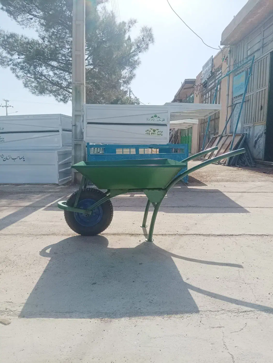 ساخت آبشخور گوسفندی وفرقون سرایان|ماشین‌آلات صنعتی|فردوس (خراسان), |دیوار