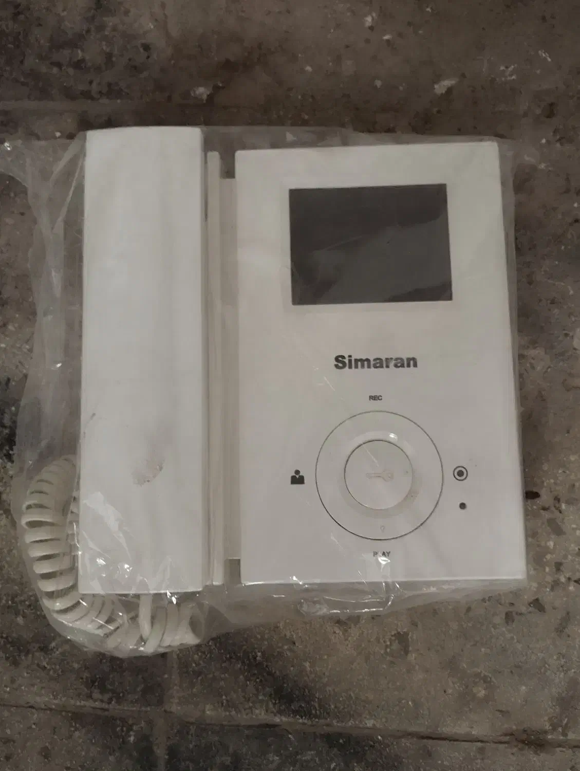 یک عدد آیفون تصویری سالم سالم به فروش میرسد|دوربین مداربسته|نسیمشهر, |دیوار