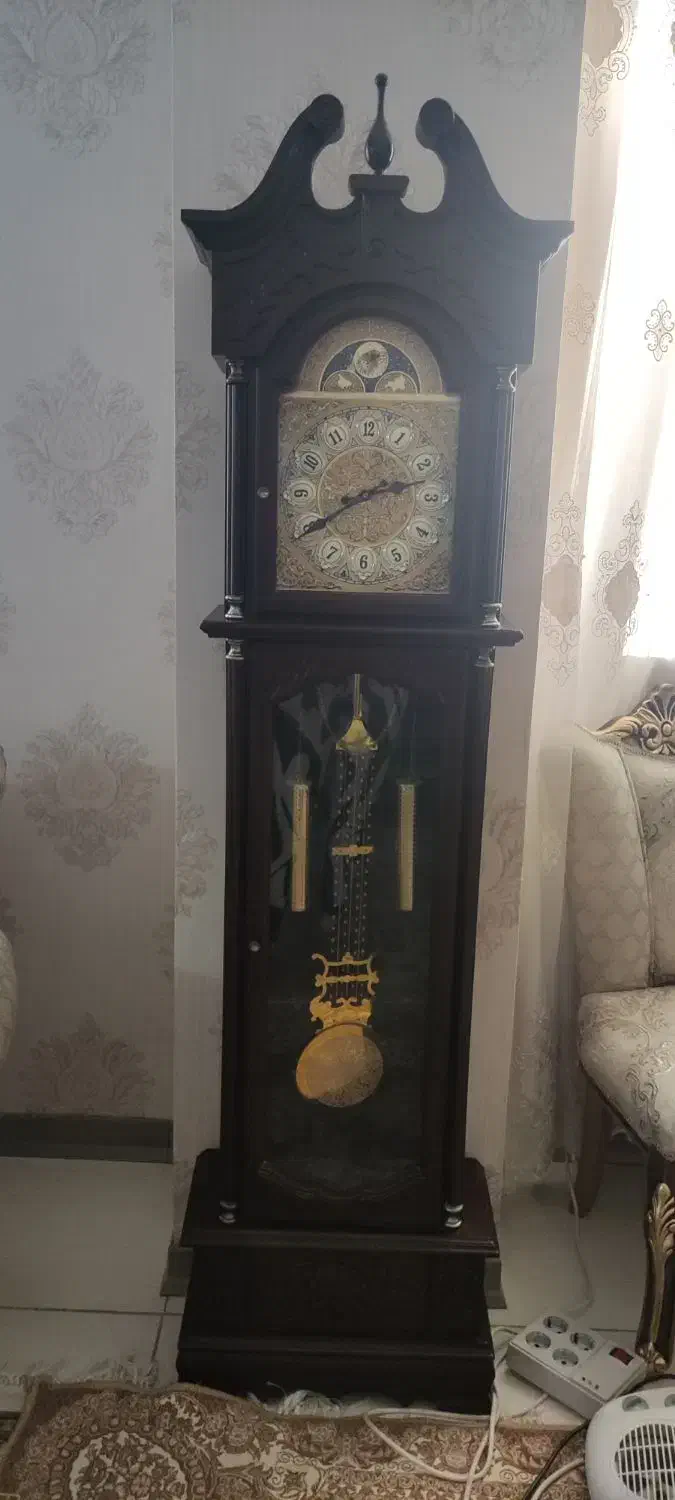 ساعت ایستاده|ساعت دیواری و تزئینی|شهریار, شهریار|دیوار