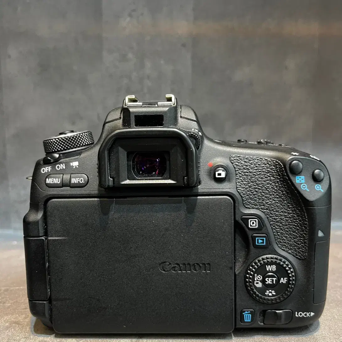 دوربین 760D کنون با لنز 55/250|دوربین عکاسی و فیلم‌برداری|تهران, پامنار|دیوار