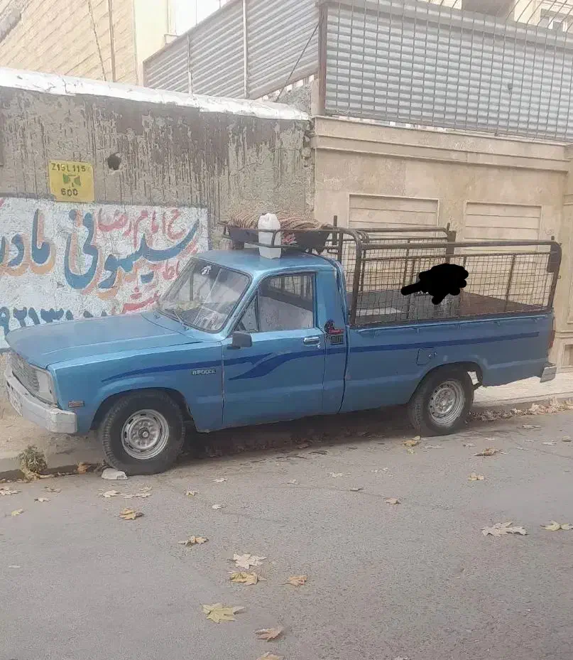 وانت مزدا عروسک|خودرو سواری و وانت|همدان, |دیوار