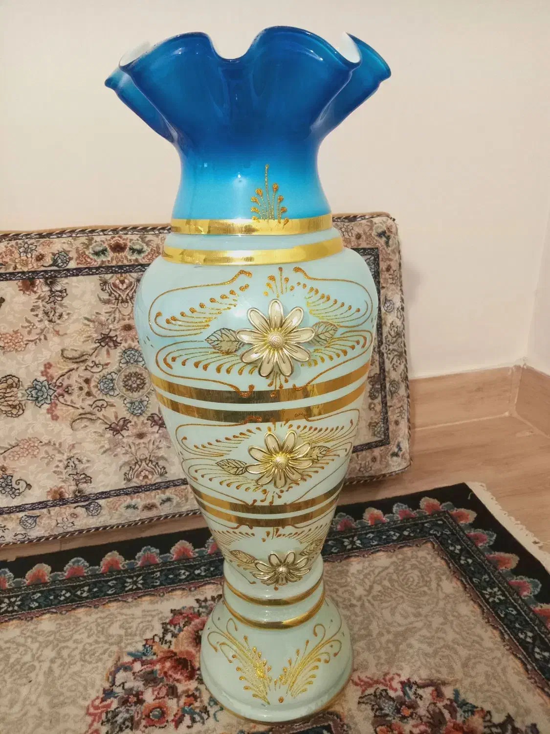 گلدان|گل مصنوعی|ملایر, |دیوار