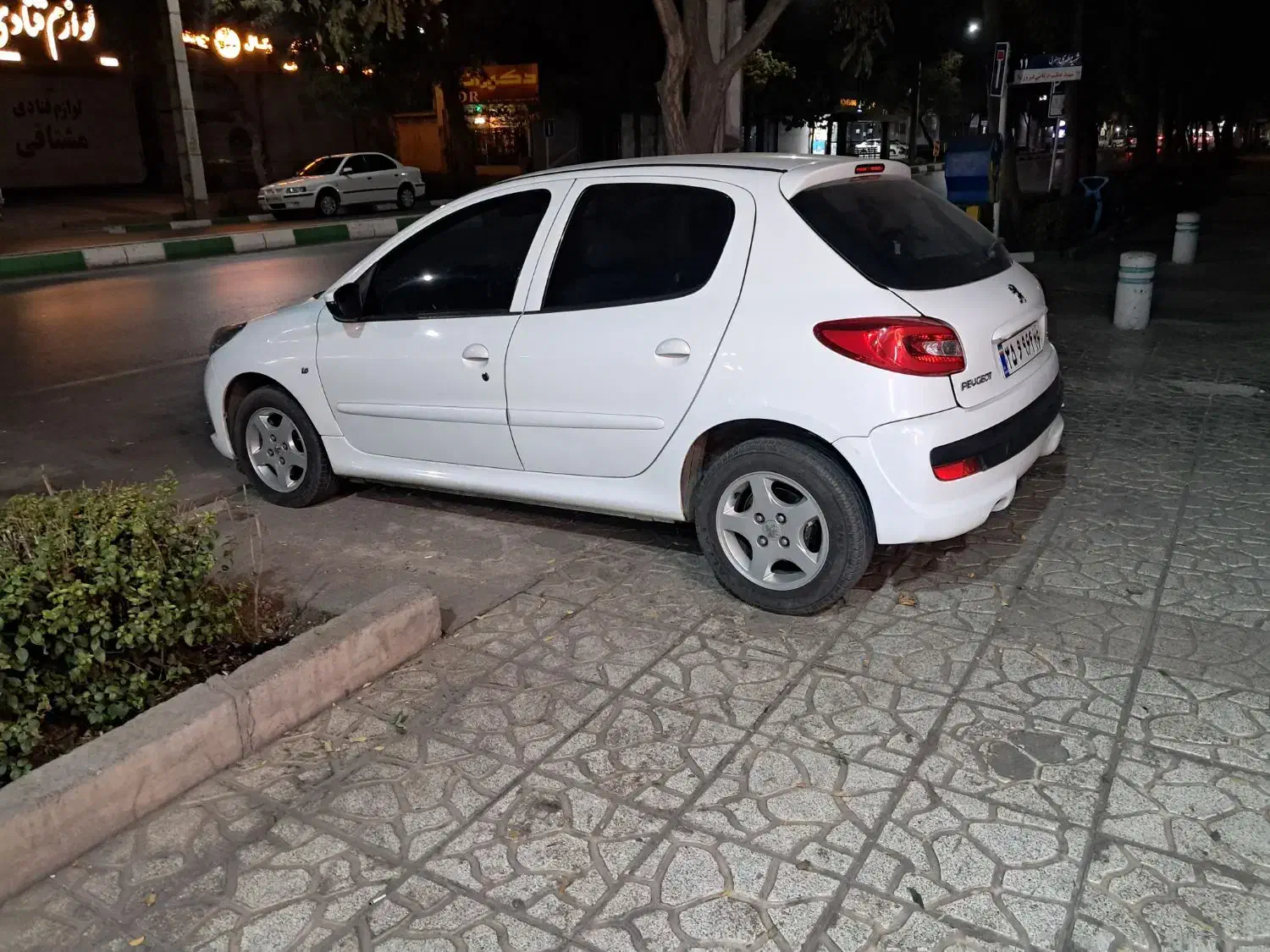 ۲۰۷ اتومات|خودرو سواری و وانت|مشهد, سعد آباد|دیوار