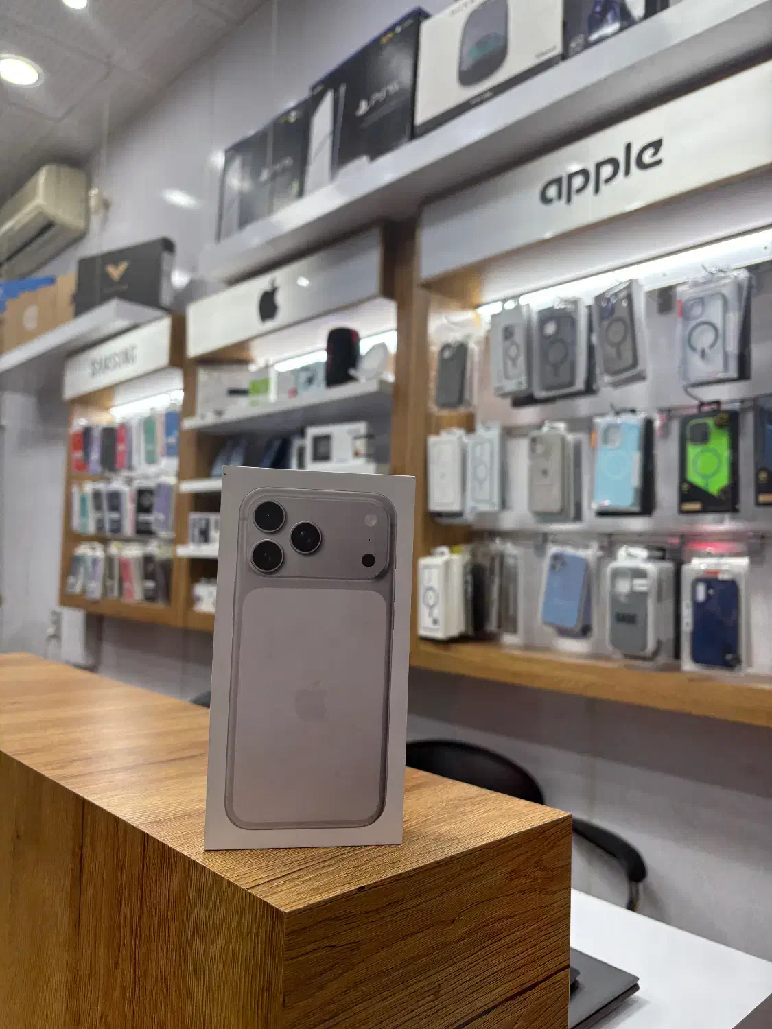 ایفون ۱۷پرومکس اقساطی|موبایل|اصفهان, شیخ طوسی|دیوار