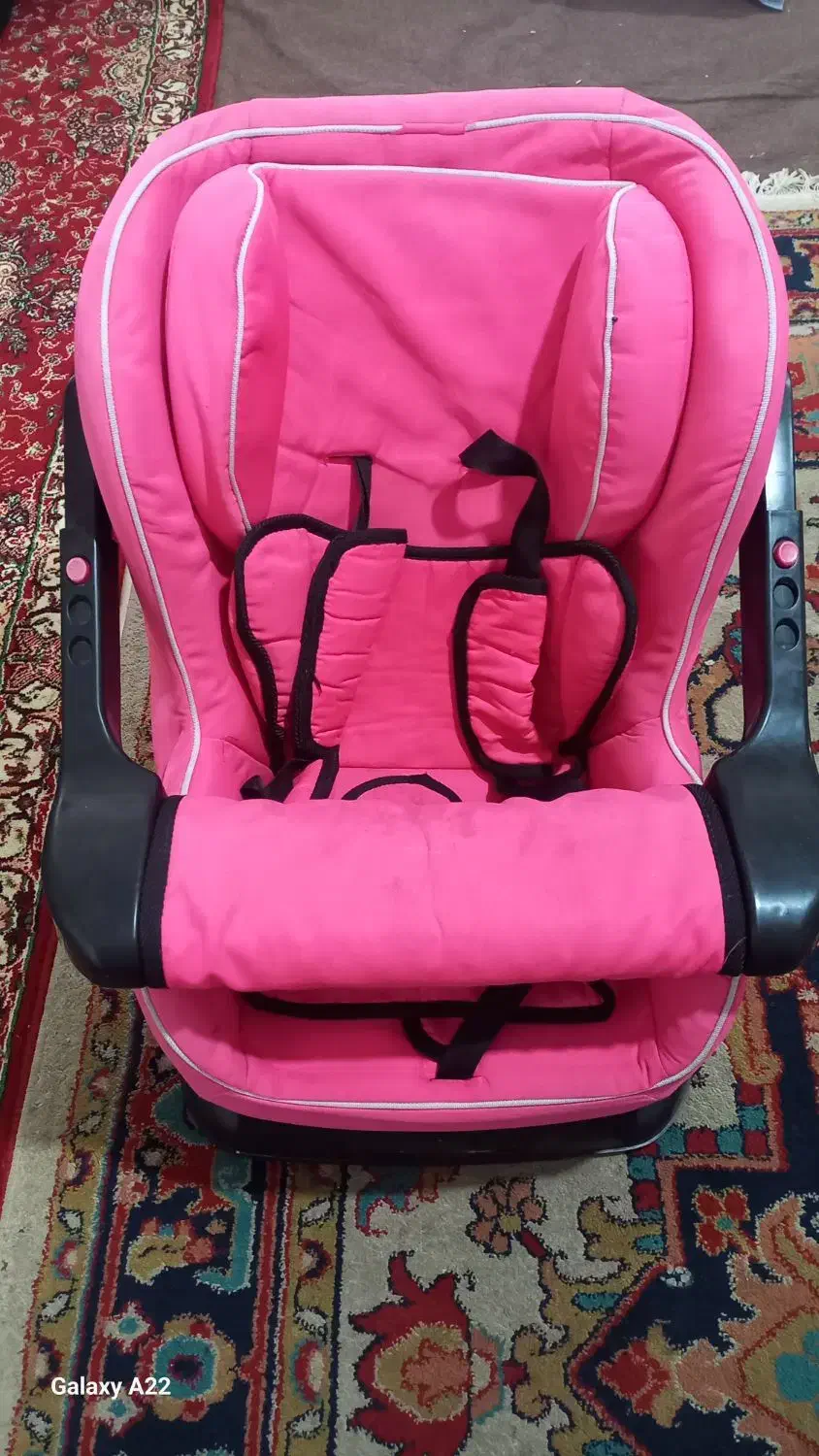 صندلی کودک ماشین|تخت و صندلی بچه|خوی, |دیوار