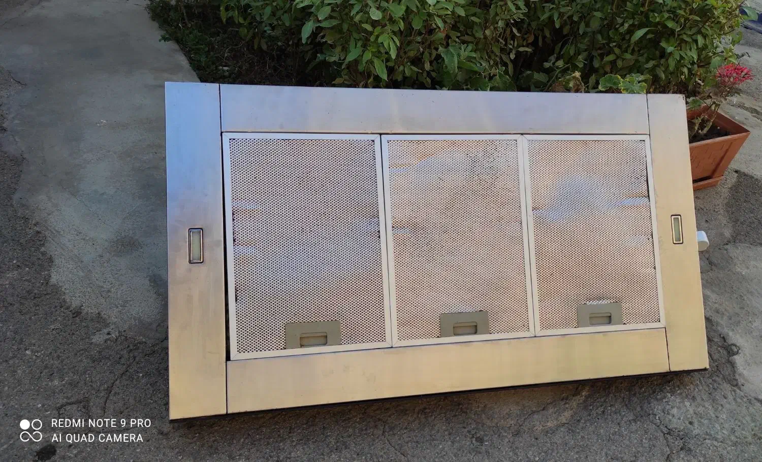 هود Can|هود|خوی, |دیوار