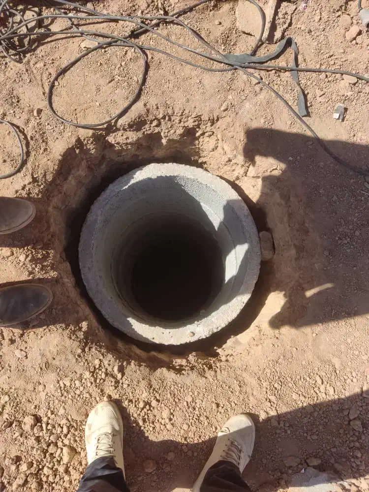 حفر چاه و چاه کن|خدمات پیشه و مهارت|شاهینشهر, فردوسی|دیوار