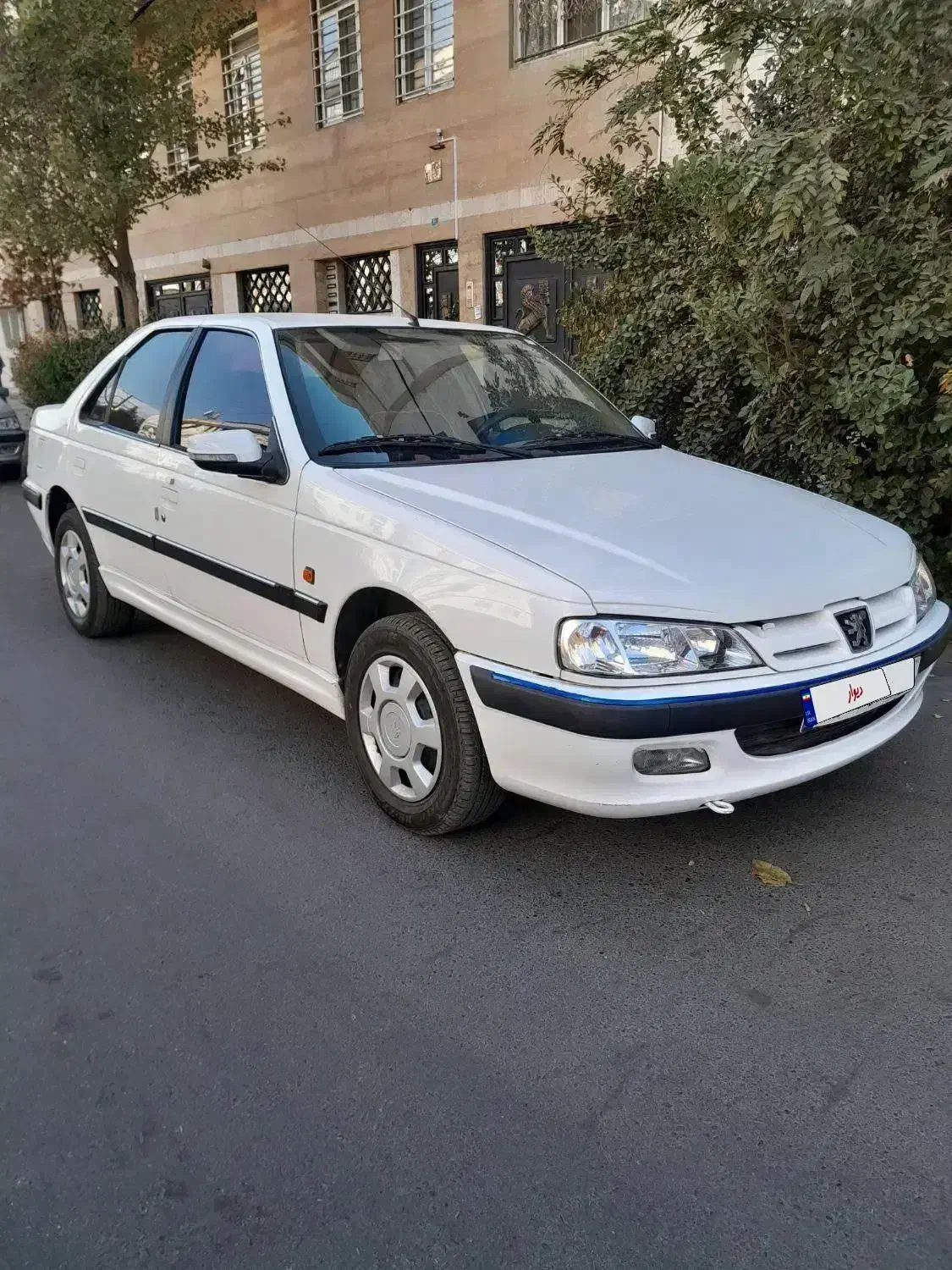 پژو پارس ۱۴۰۱ موتور جدید درجه یک|خودرو سواری و وانت|کرج, حصارک پایین|دیوار