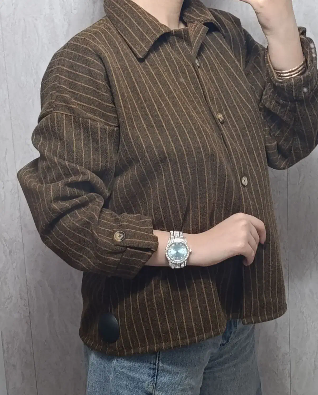 فروشنده پوشاک خانم فقط مجرد ساکن نصرت اباد|استخدام بازاریابی و فروش|الوند, |دیوار