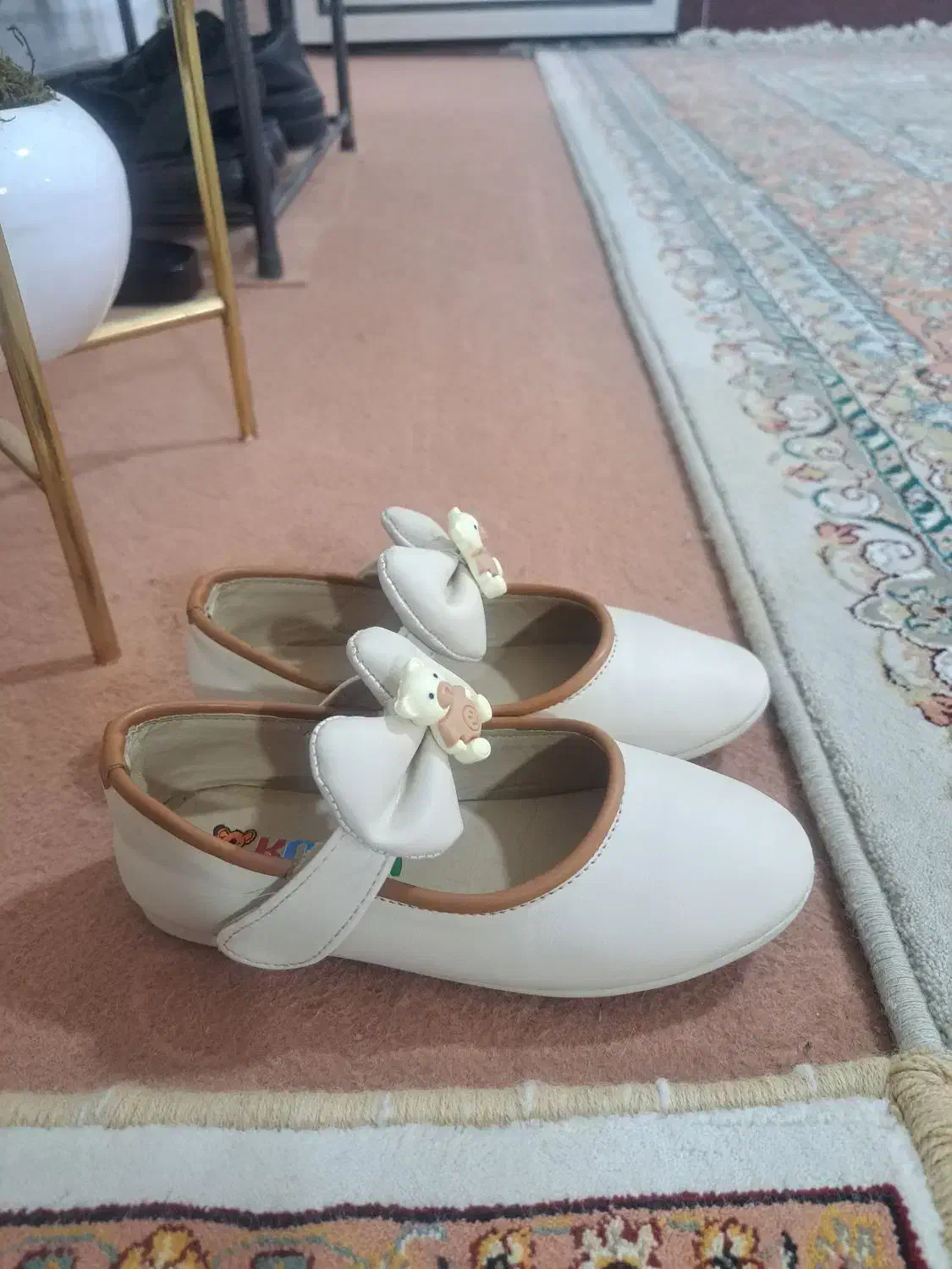 کفش های دخترانه کاملانو سایز۳۰|کفش و لباس بچه|نورآباد, |دیوار