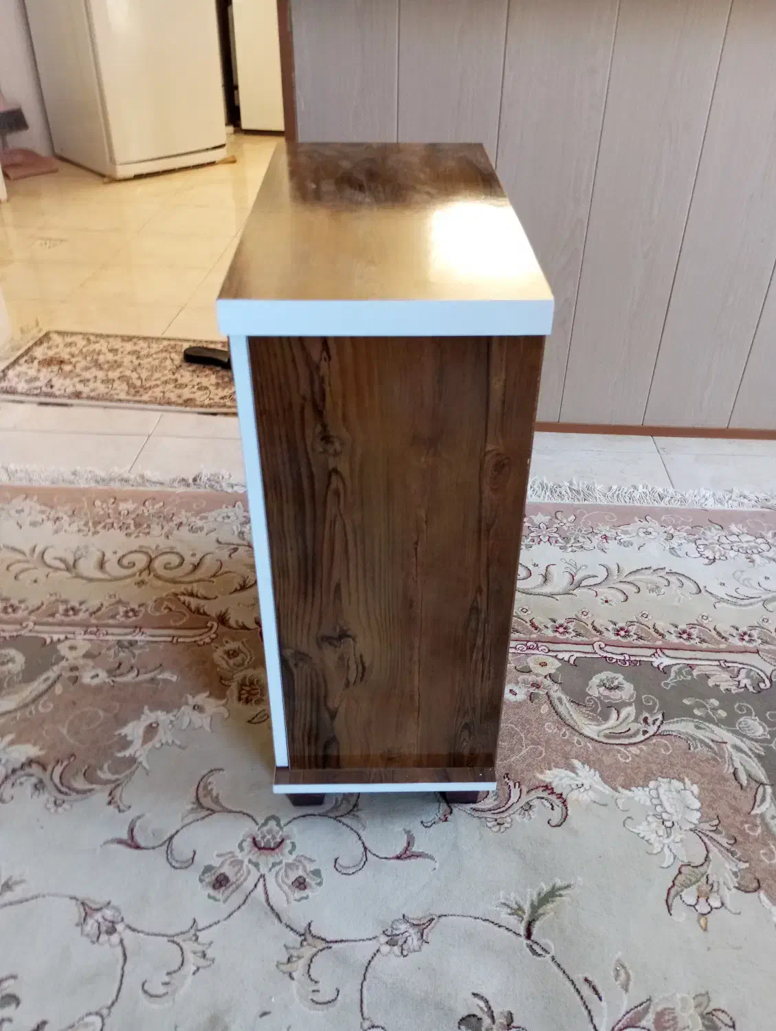 جاکفشی|جاکفشی، کمد، دراور|آباده, |دیوار