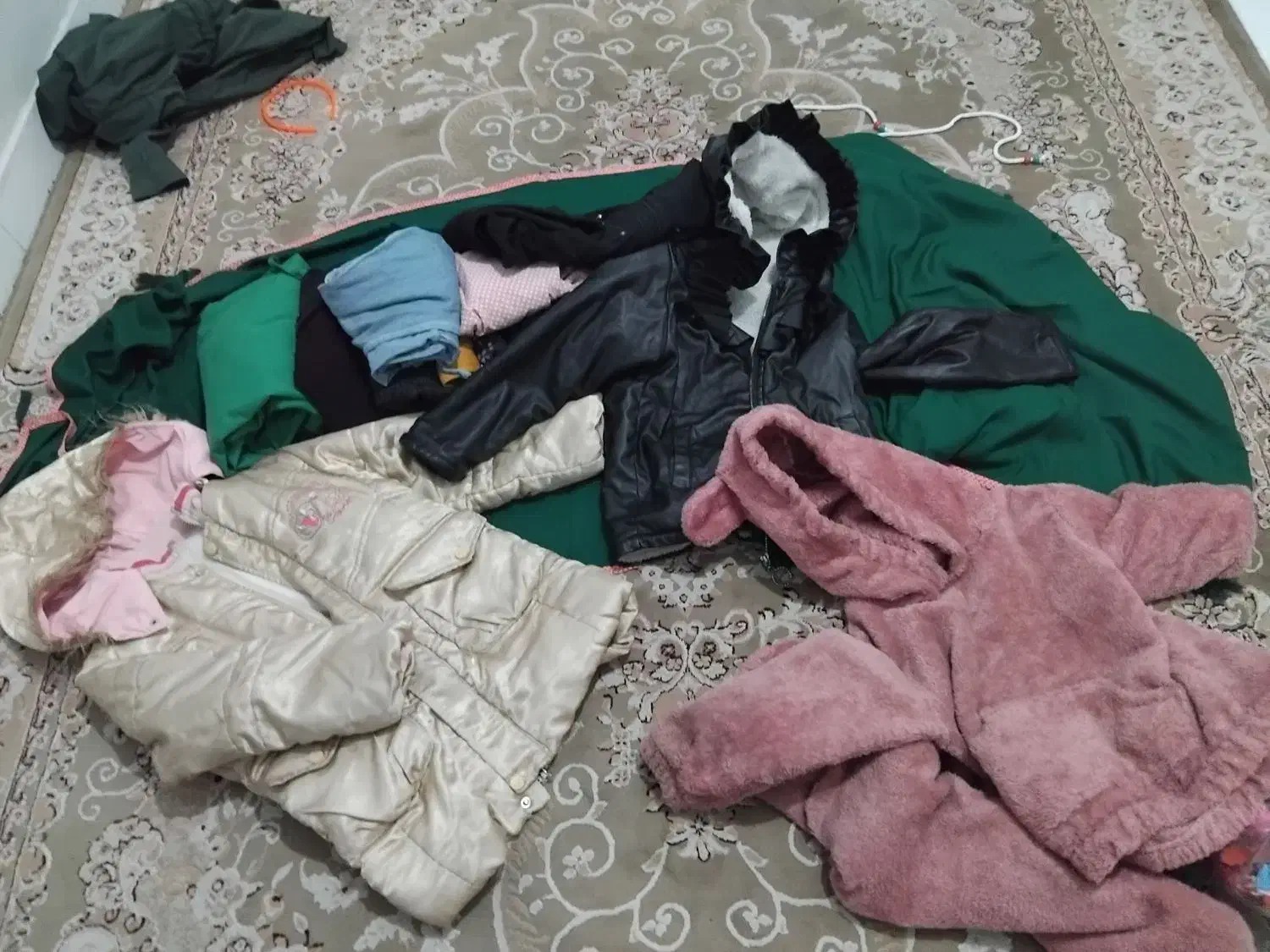 همه لباسا۲۰۰|لباس|فردیس, شهرک ۱۱۰|دیوار