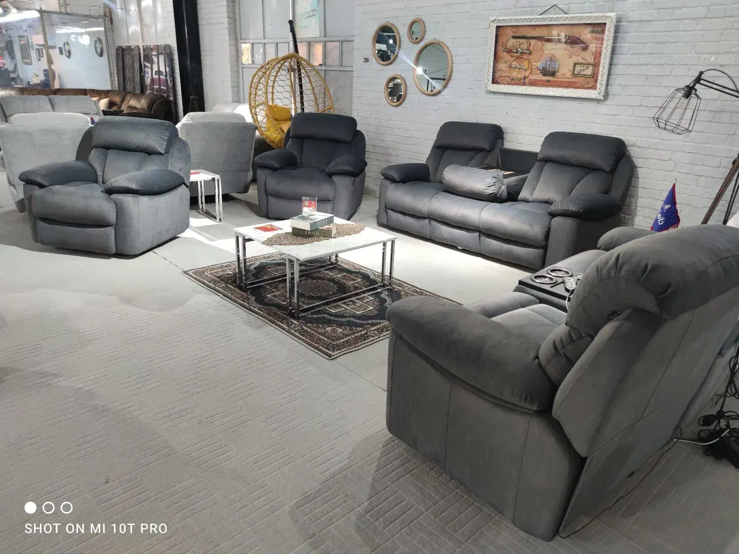 مبل کلاسیک یافت اباد فرانسوی|مبلمان خانگی و میز عسلی|اهواز, سلطانمنش|دیوار