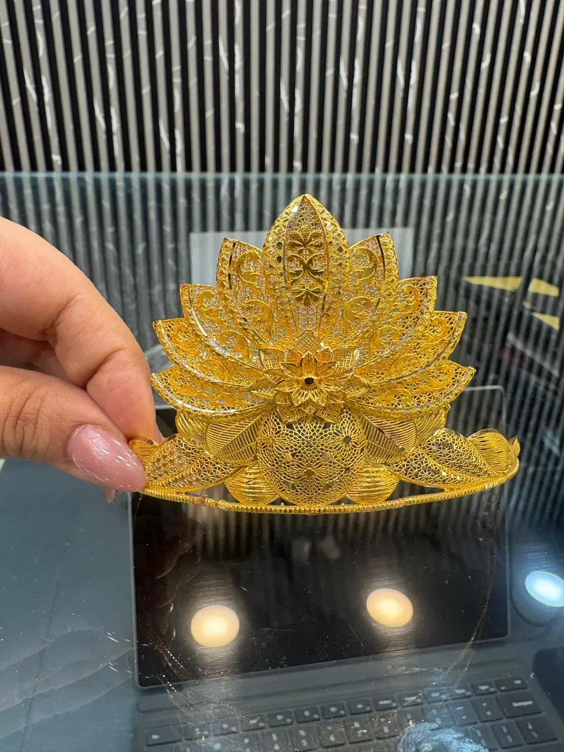 بیا طلا ببر|جواهرات|داراب, |دیوار