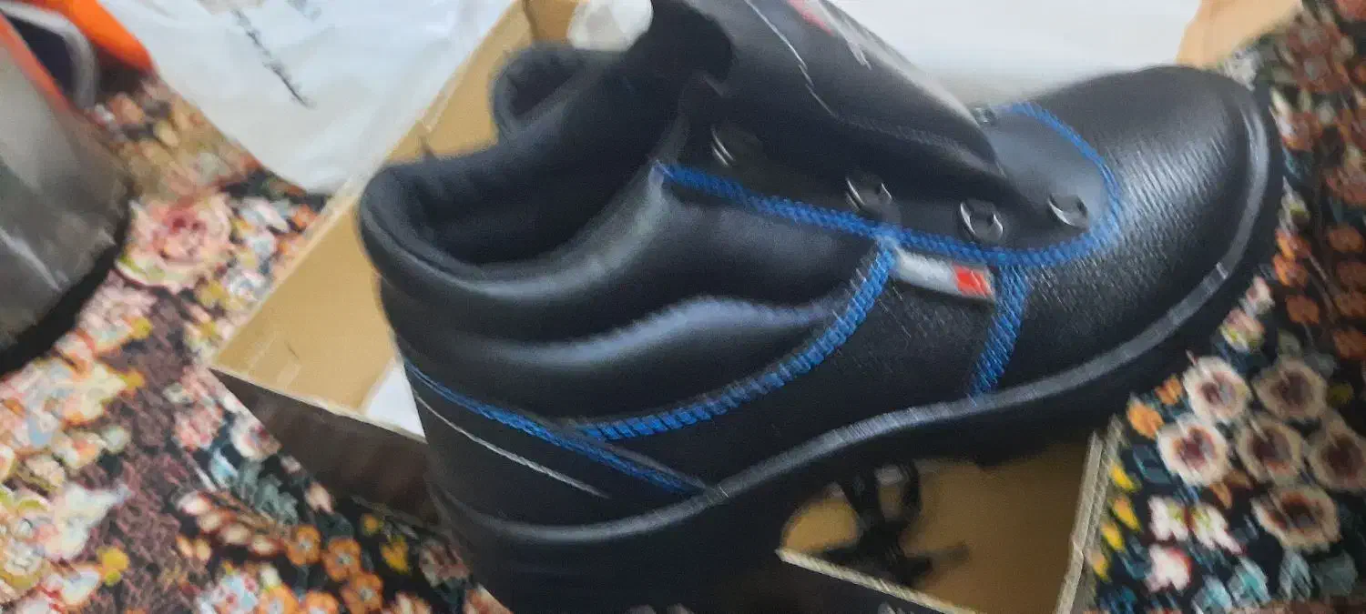 کفش کار نو سایز ۴۲|کیف، کفش، کمربند|ملارد, |دیوار