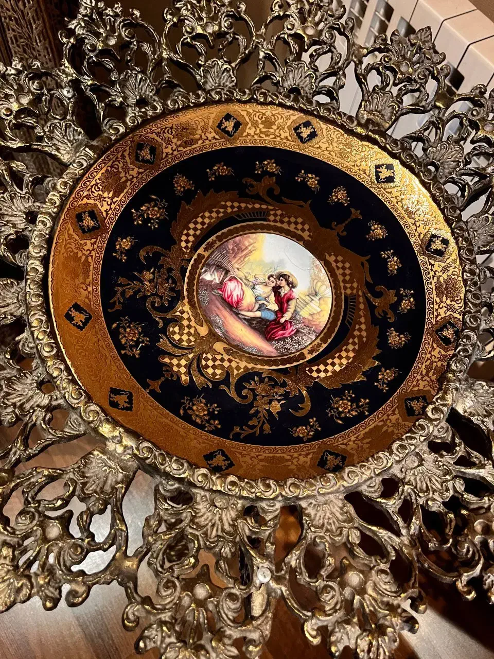 کنار سالنی برنز|صنایع دستی و سایر لوازم تزئینی|کرج, کوی فرهنگ|دیوار