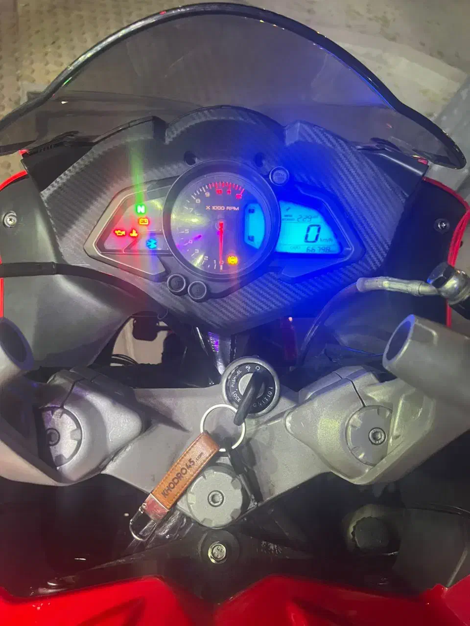 آر اس RS ۲۰۰ قرمز|موتورسیکلت|تهران, خرمشهر|دیوار