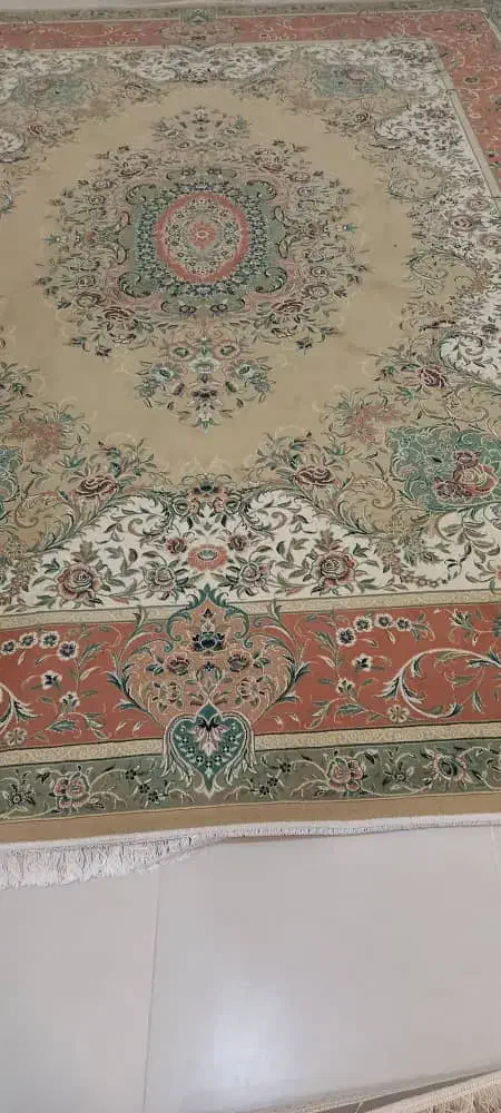 فرش خاطره کویر  یزد درجه یک با نخ آلمانی|فرش|قم, هنرستان|دیوار