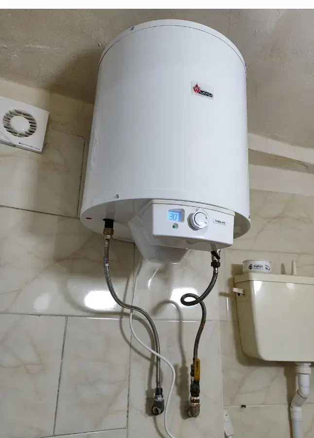 لوله کشی تعمیرنصب آبگرمکن برق کشی کمترین دستمزد|خدمات پیشه و مهارت|بندرعباس, |دیوار