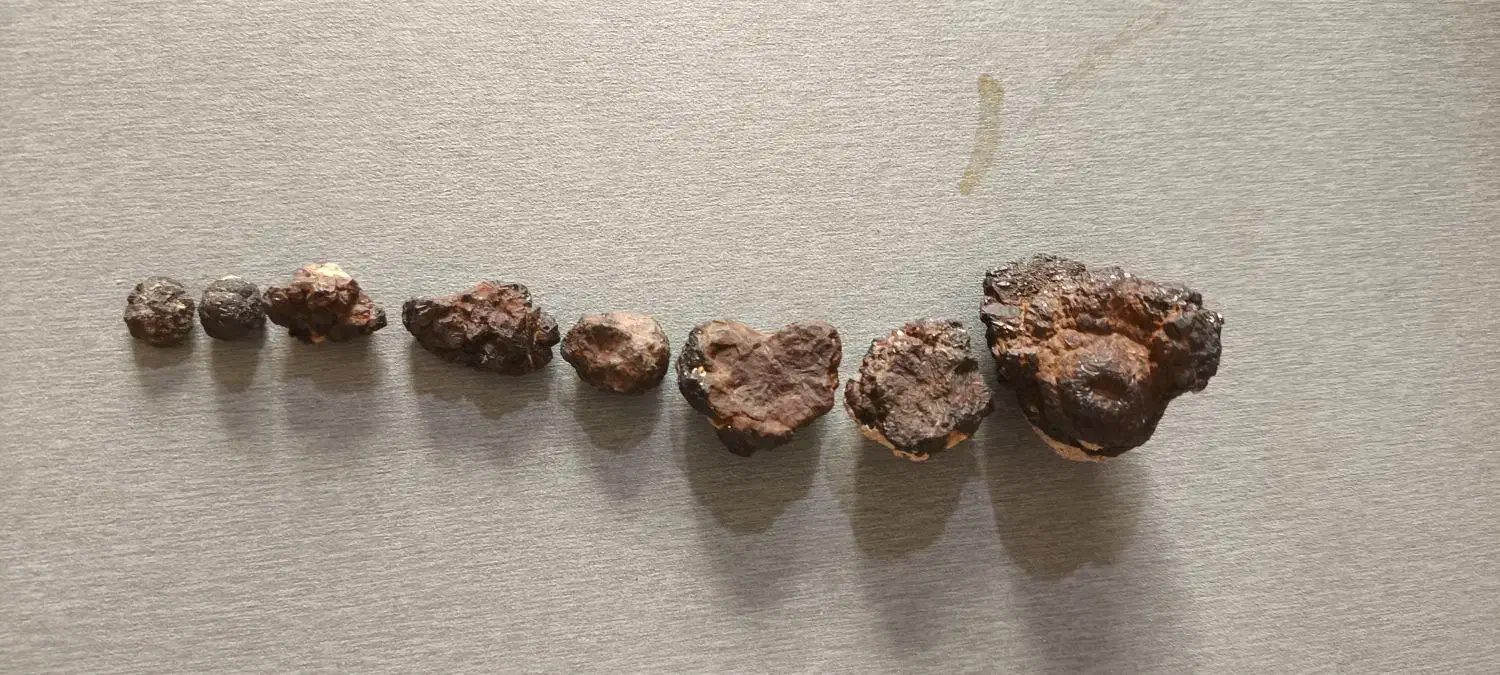 شهاب سنگ|کلکسیون اشیاء عتیقه|دامغان, |دیوار