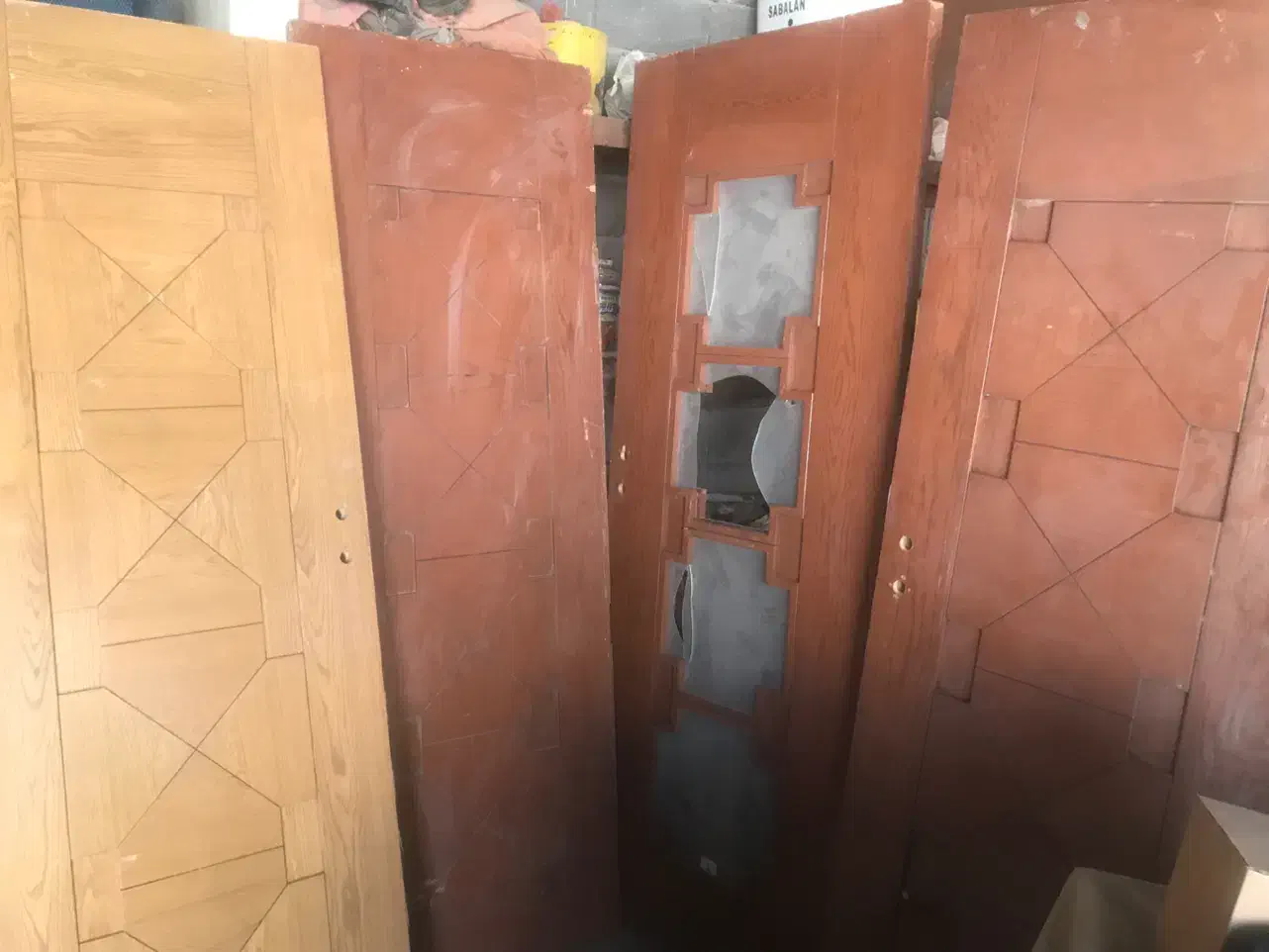دربهای چوبی کلفت،در حد|مصالح و تجهیزات ساختمان|ورامین, شهرک مدرس|دیوار