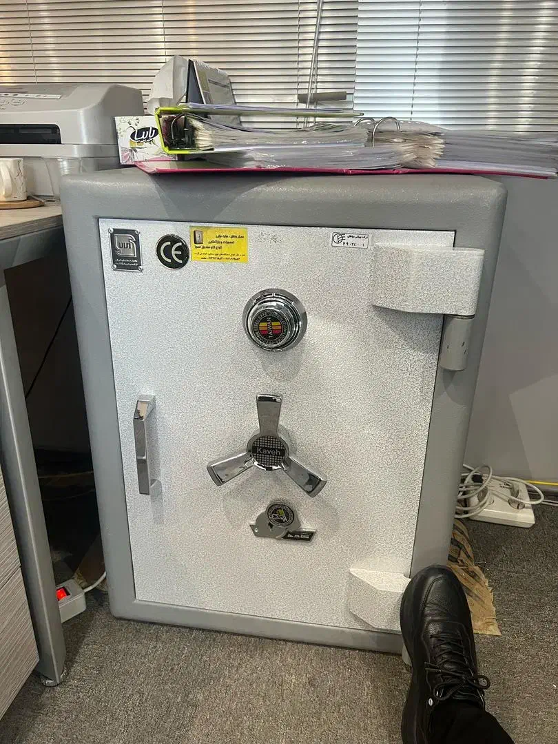 شرکت وانت تلفنی نیسان وباربری و جابجایی گاوصندوق|خدمات حمل و نقل|اصفهان, مفتح|دیوار