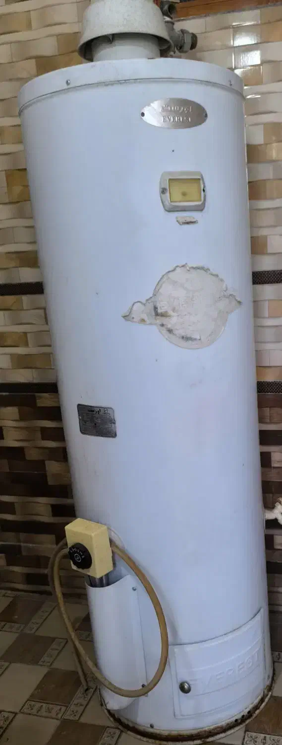 آبگرمکن مخزنی اورست|آبگرمکن، پکیج، شوفاژ|دهدشت, |دیوار