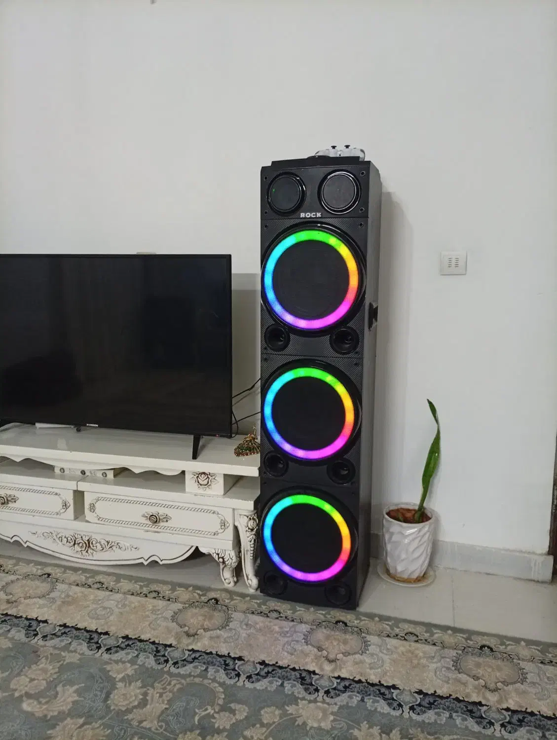 اسپیکر راک یک سال استفاده شده 19|سیستم صوتی خانگی|نظرآباد, مسکن مهر نظرآباد|دیوار