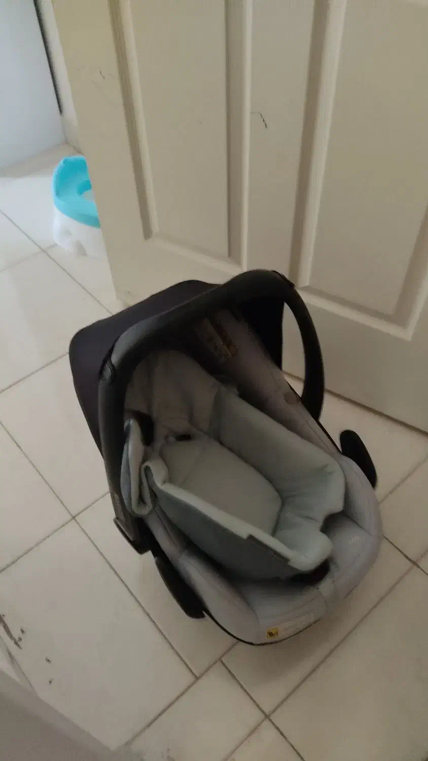 کریر برند ماکسی کوزی اصل|کالسکه و لوازم جانبی|سنندج, |دیوار