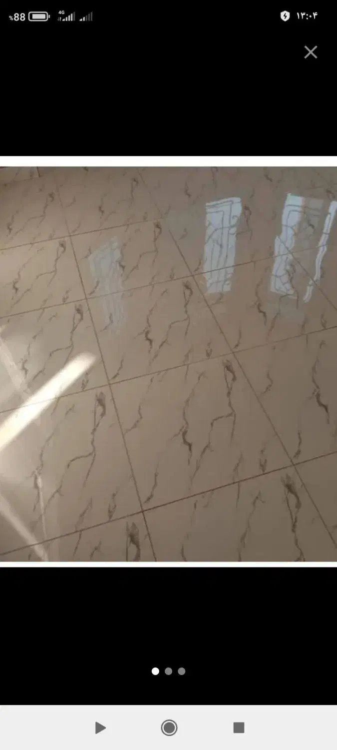 کاشی و سرامیک چسبی وهم دوقابی|خدمات پیشه و مهارت|خرم‌آباد, |دیوار