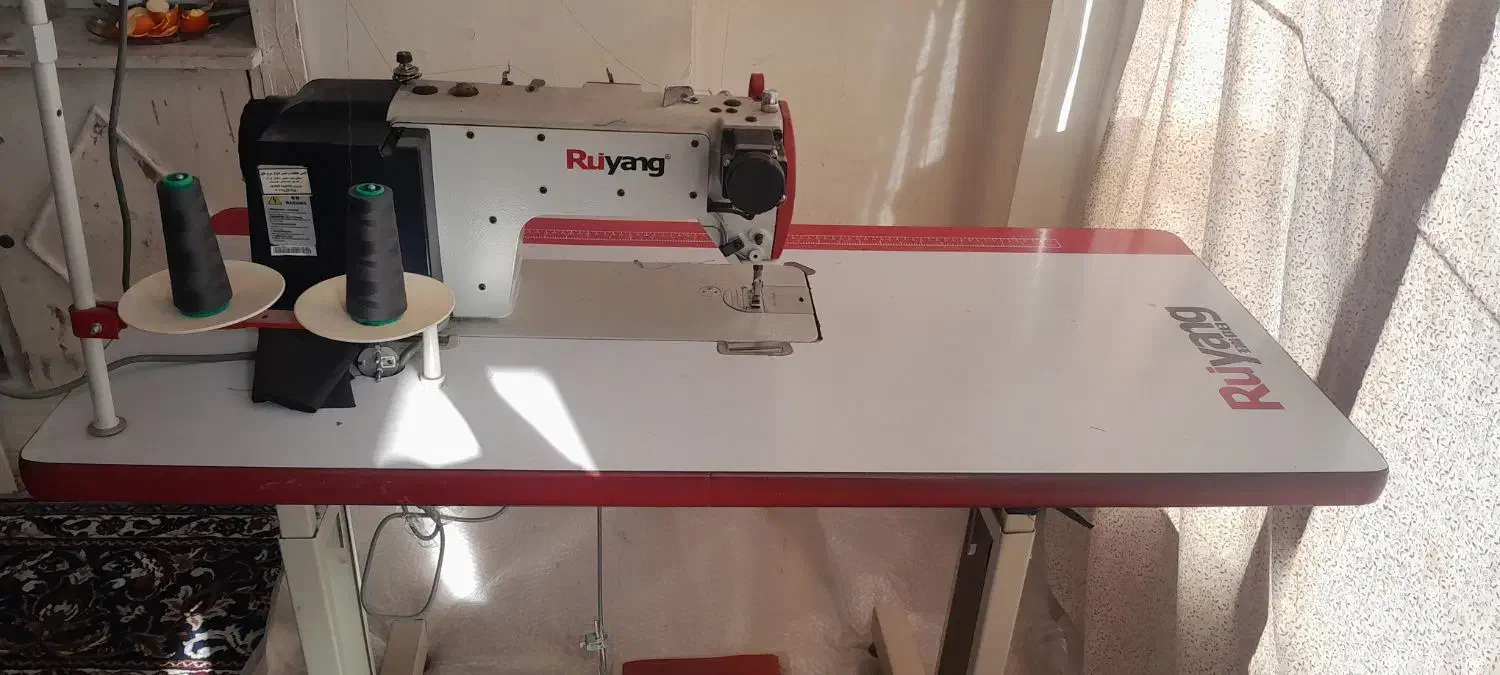 ۴ عدد چرخ فروشی|چرخ خیاطی و ریسندگی|خمینی‌شهر, |دیوار