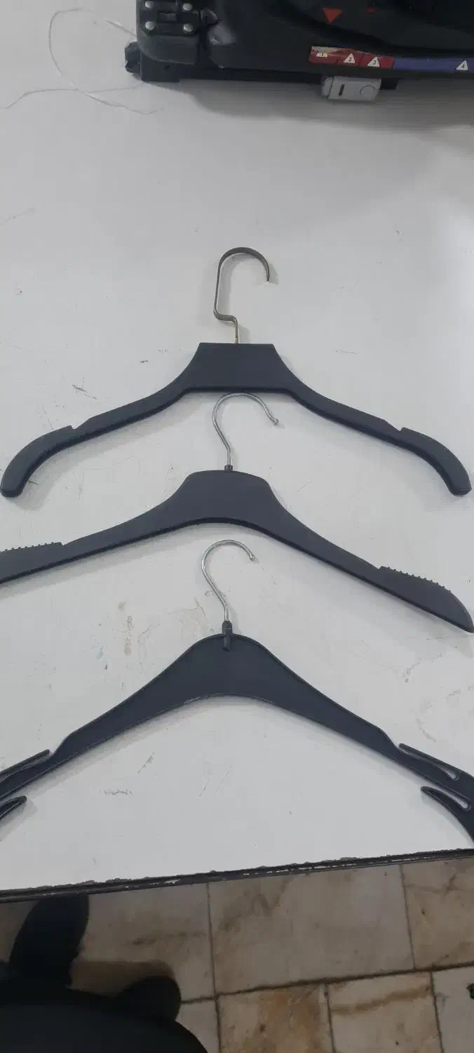 چوب لباسی جنس خوب با قیمت عالی|فروشگاه و مغازه|ری, حمزهآباد|دیوار