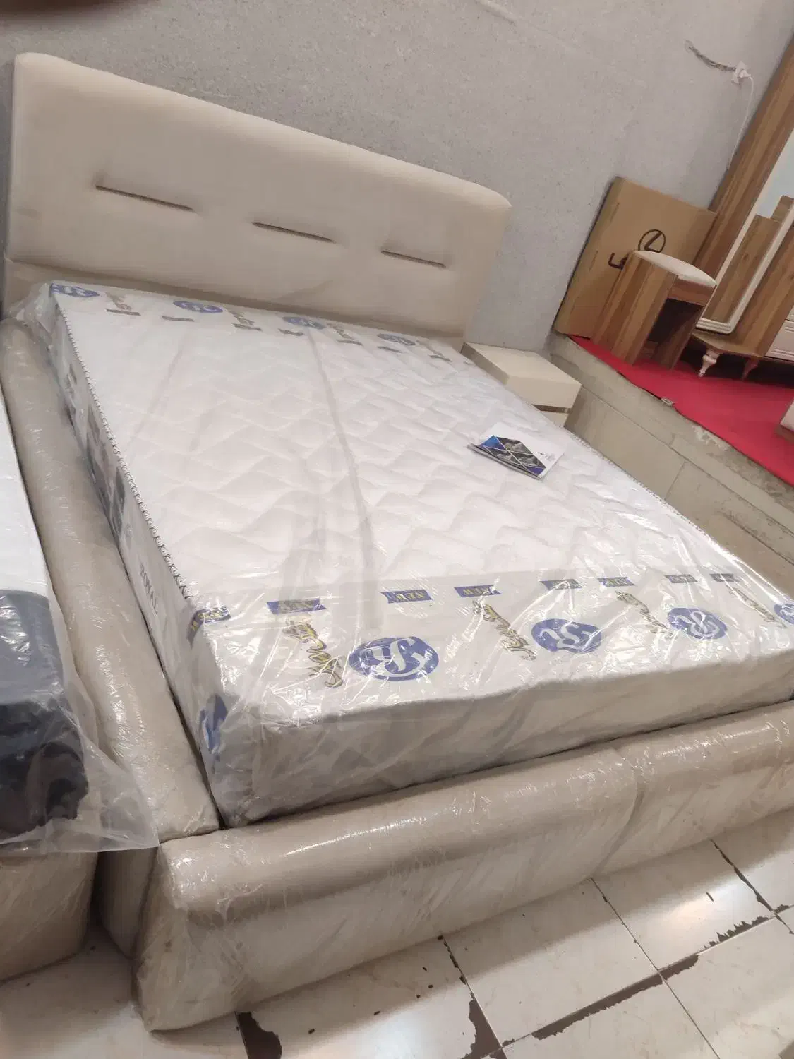 تخت خواب|تخت و سرویس خواب|پیشوا, |دیوار