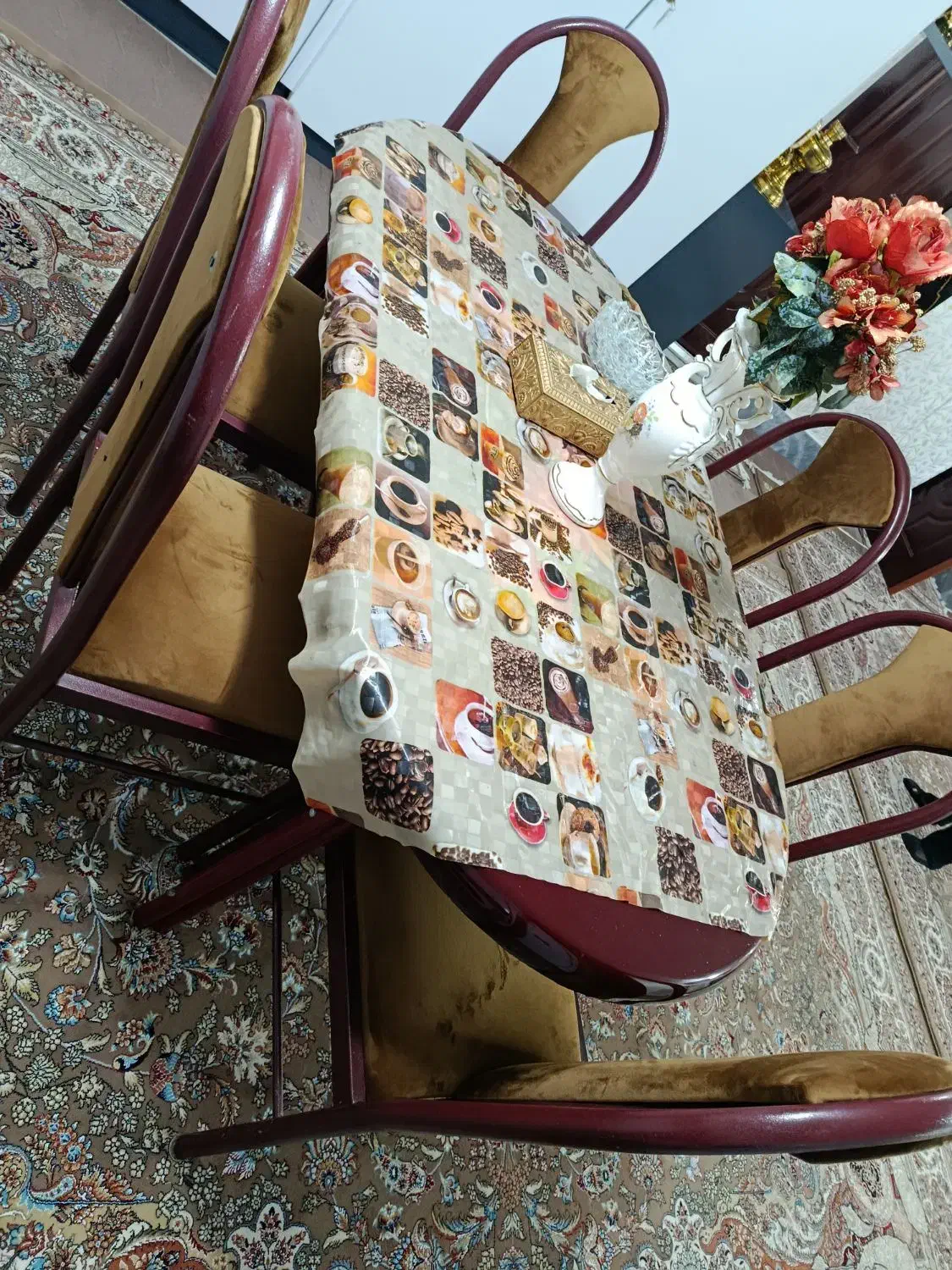 میز غذاخوری|میز و صندلی غذاخوری|اردبیل, |دیوار