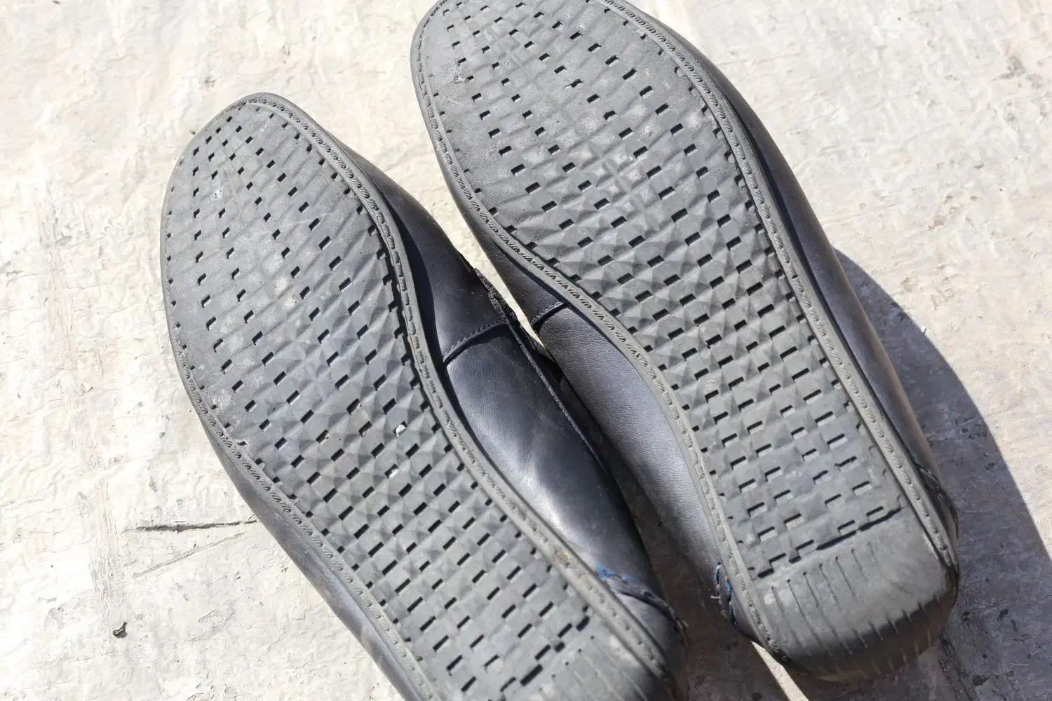 کفش کالج چرم سایز ۴۲ قیمت مناسب|کیف، کفش، کمربند|اصفهان, دستگرده|دیوار