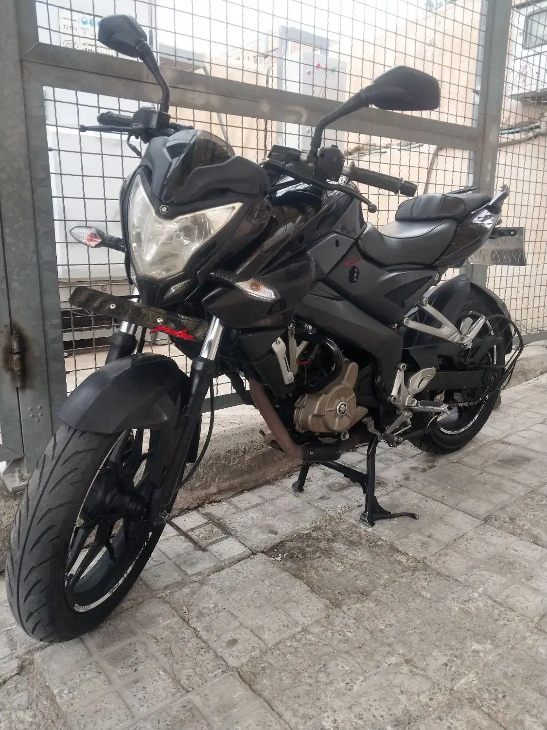 ns200|موتورسیکلت|کرج, حاجی آباد|دیوار