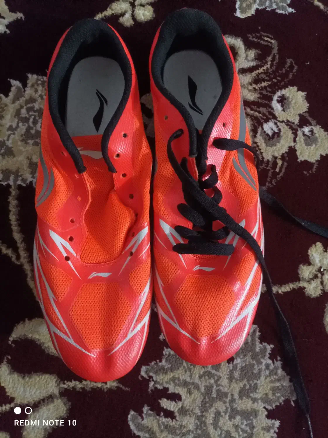 کفش چمنی|کیف، کفش، کمربند|زاهدان, |دیوار