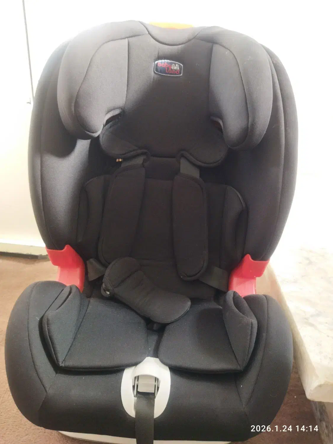 صندلی کودک|تخت و صندلی بچه|قرچک, زیبا شهر|دیوار