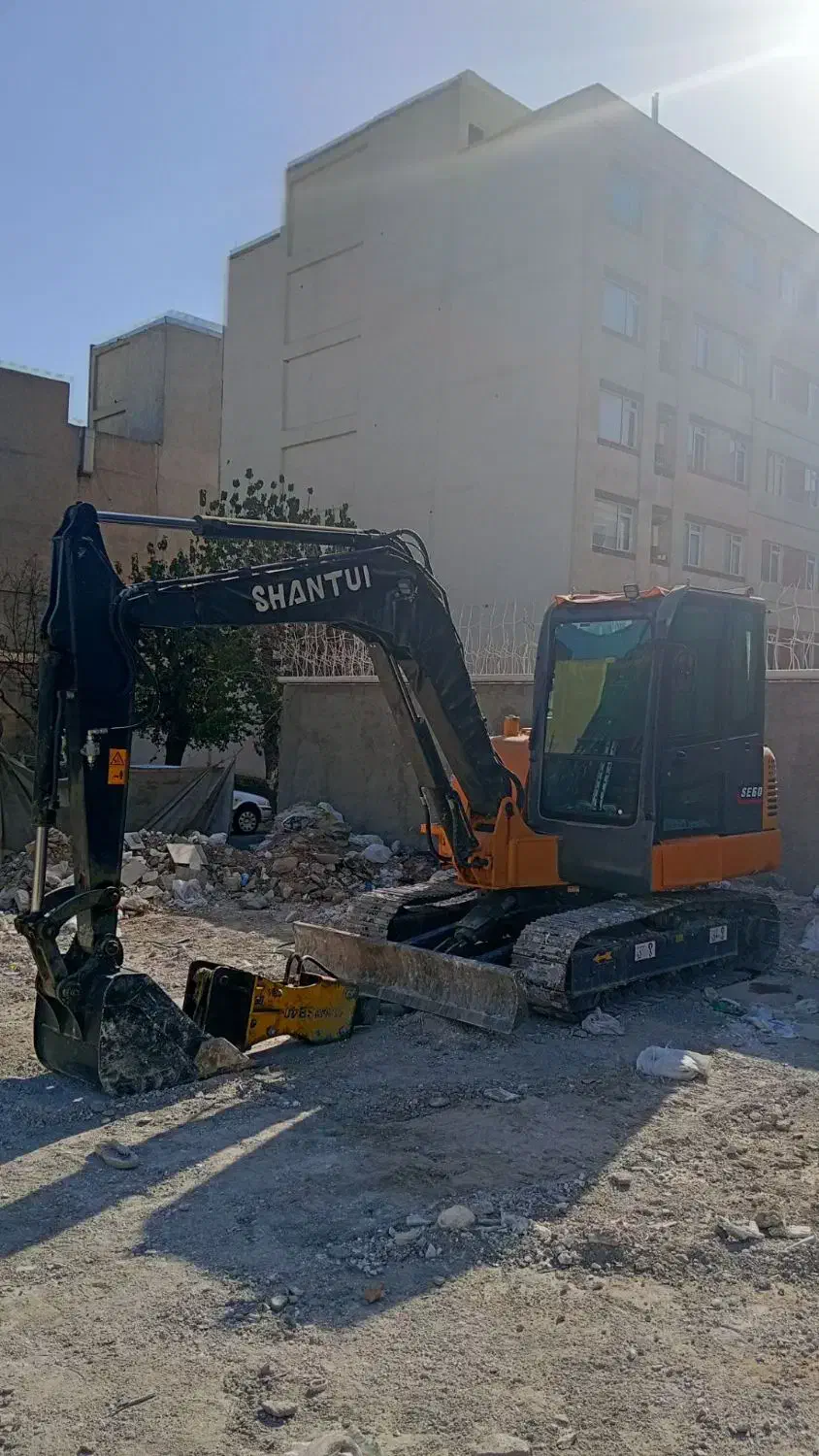 بیل میکانیکی مینی بیل (خاکبرداری و گودبرداری)|خدمات حمل و نقل|تهران, مشیریه|دیوار