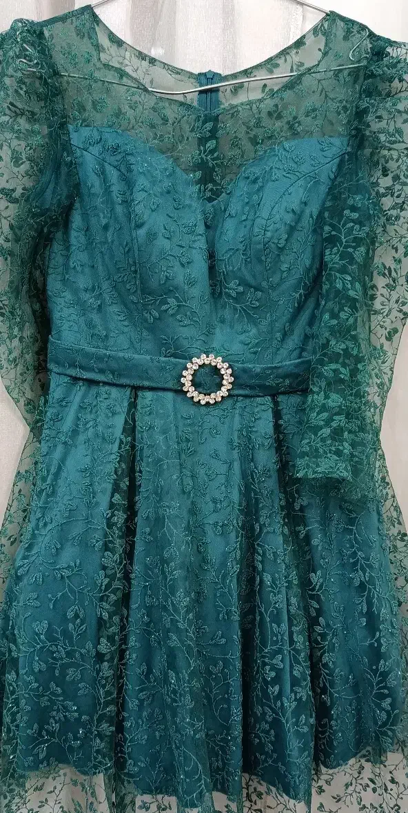 لباس مجلسی عروسکی|لباس|مشهد, شهرک مهرگان|دیوار