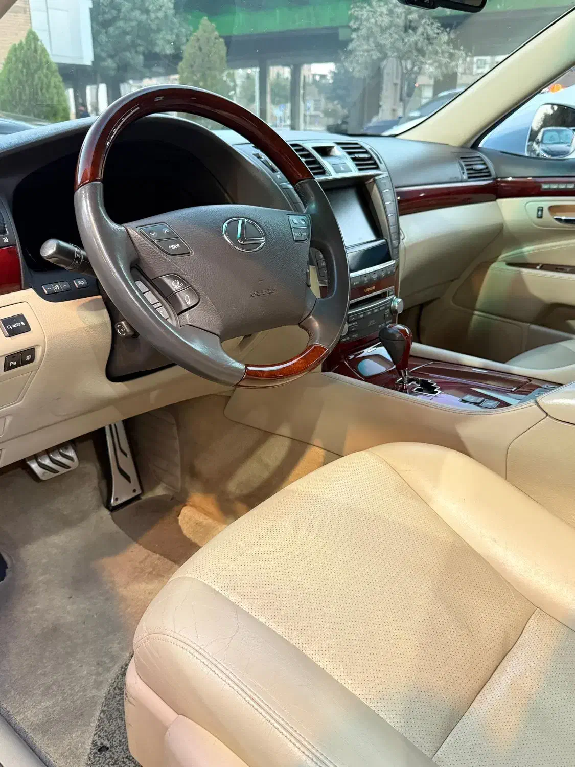 لکسوس LS460|خودرو سواری و وانت|اصفهان, کوجان|دیوار