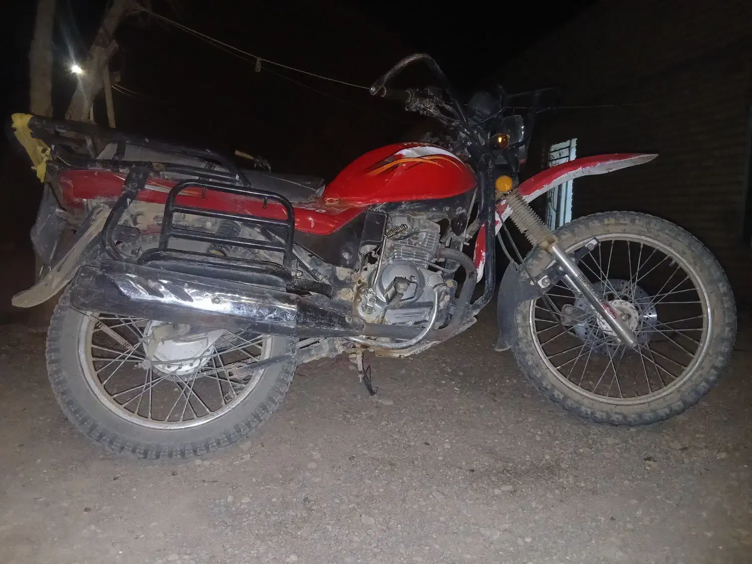 شکاریمدل۹۵.مدارککامل|موتورسیکلت|پائین جام, |دیوار