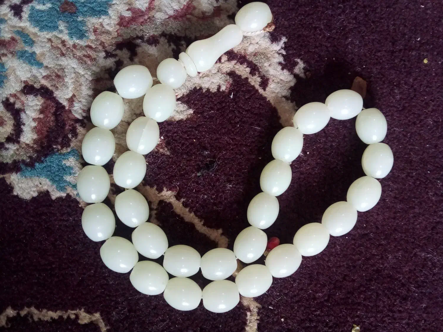 تسبیح .|جواهرات|کوهیخیل, |دیوار